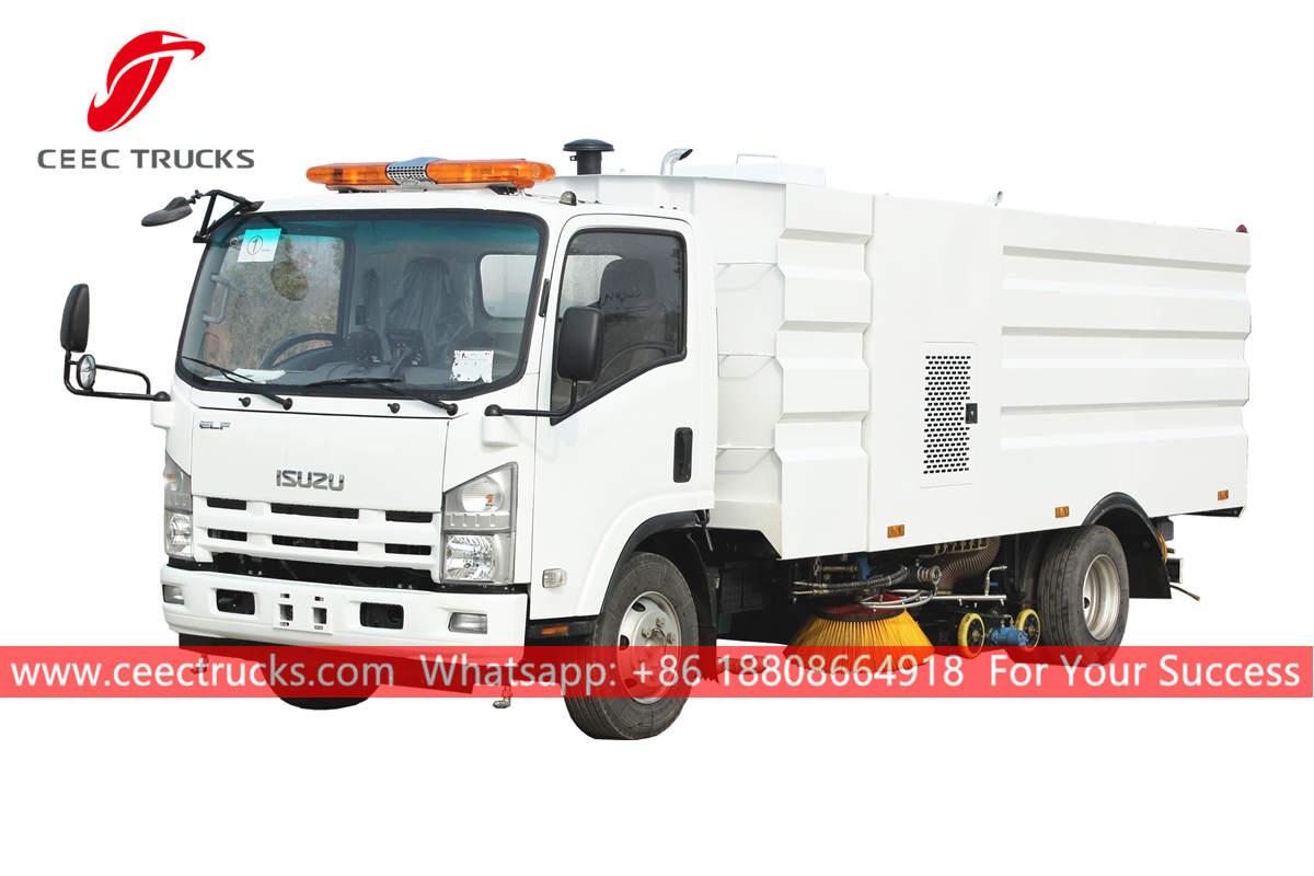 ISUZU Street cleaner truck