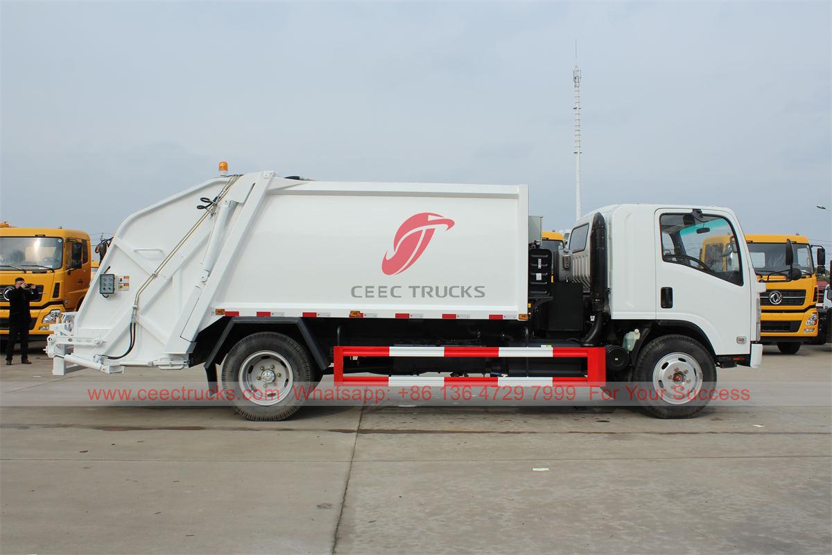 ISUZU 6 wheeler refuse collection truck