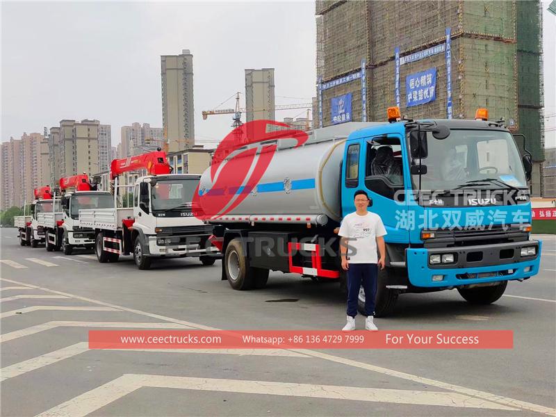 ISUZU ftr crane truck