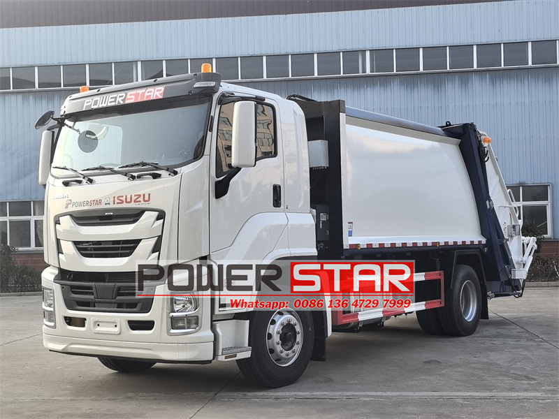 Isuzu GIGA refuse compactor truck