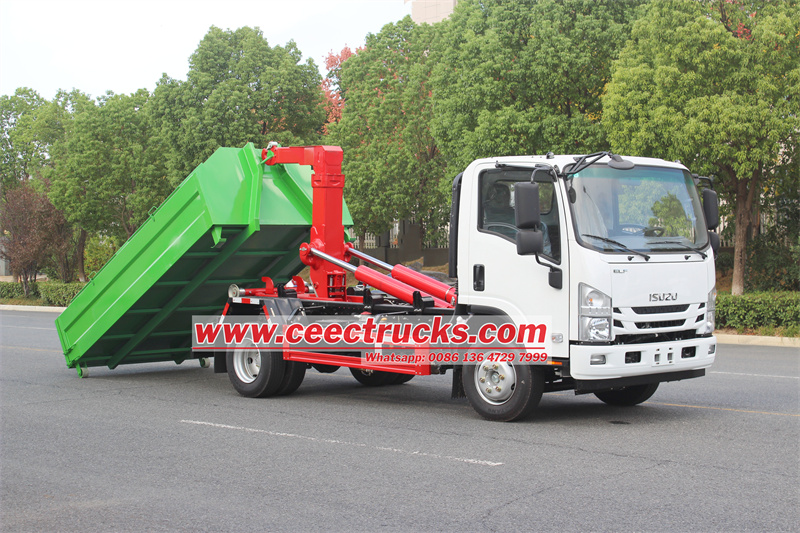 Isuzu garbage hook lift truck