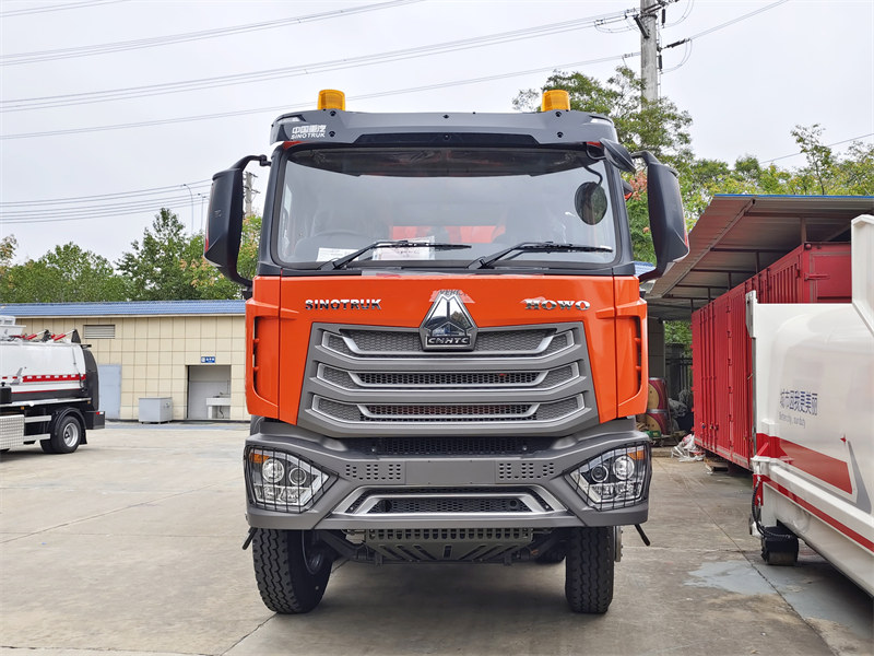 HOWO NX400 truck