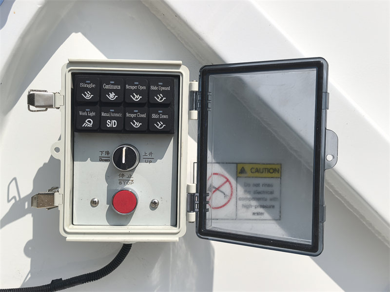 shacman rear loader truck