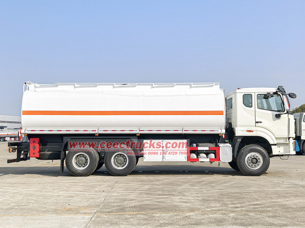 Howo 25cbmdiesel fuel bowser