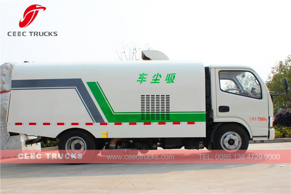 Camion spazzatrice stradale aspirante Dongfeng 5000L