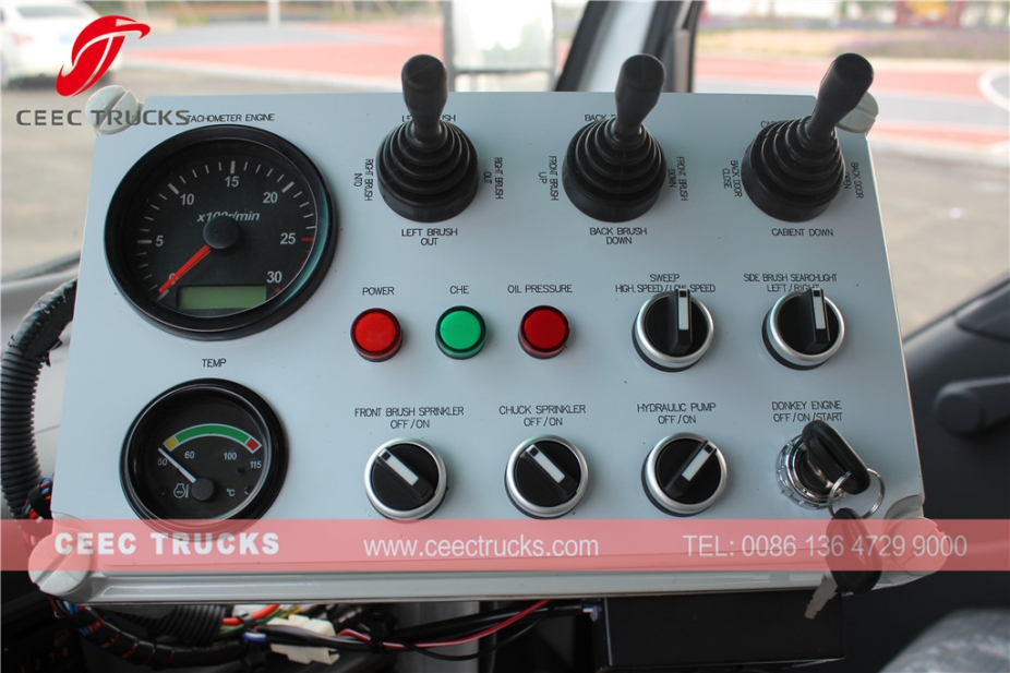 Autocarro spazzatrice stradale ISUZU 12CBM