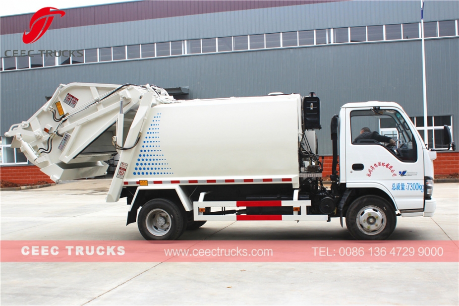 Veicolo con compressore per rifiuti ISUZU 5000L
