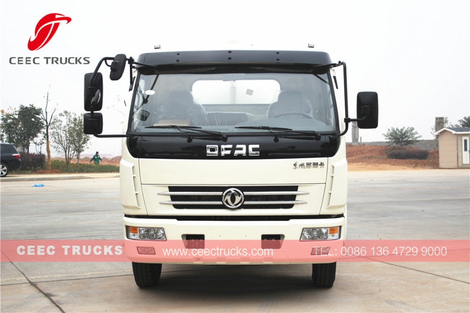 Autocarro aspirante Dongfeng da 8.000 litri Cesspool