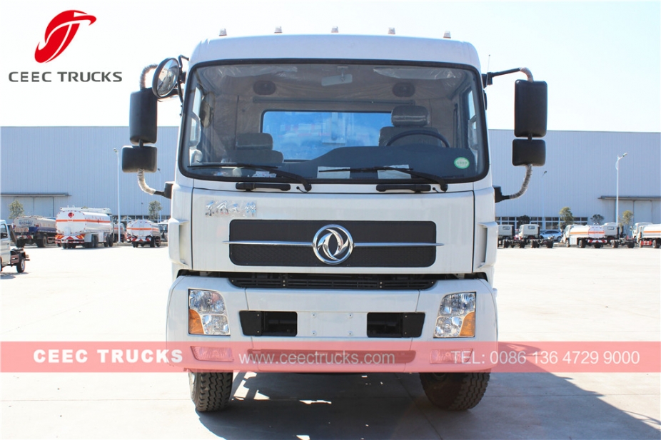 Camion per fognature sottovuoto Dongfeng da 10.000 litri