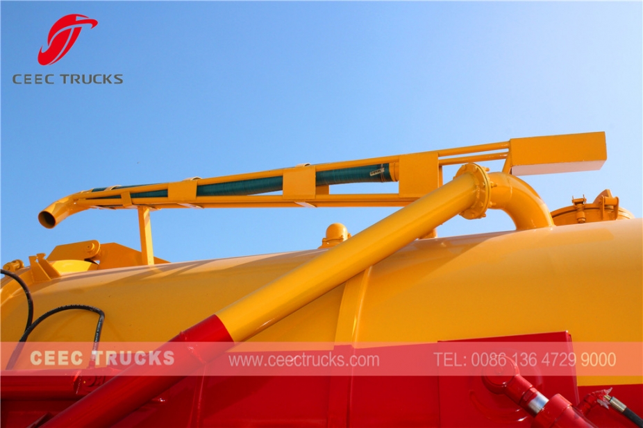 Svuotapozzetto Dongfeng da 10.000 litri