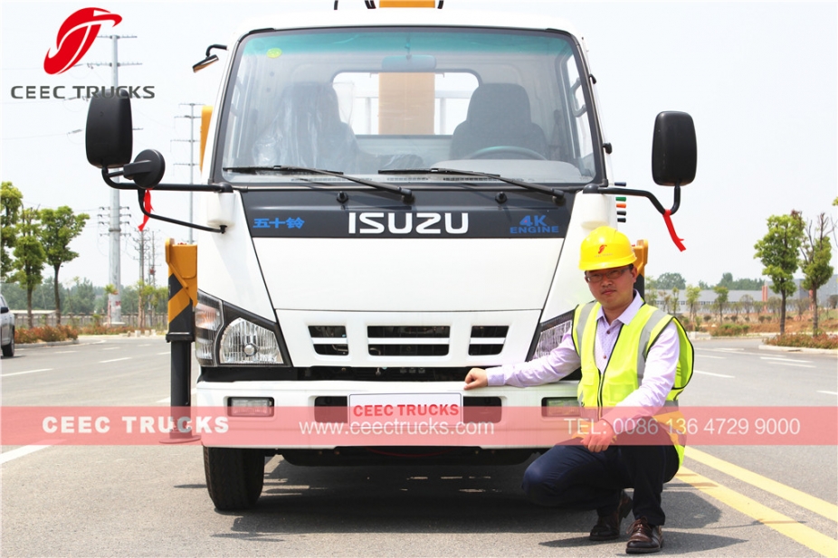 Best ISUZU 4 T truck mounted crane trucks