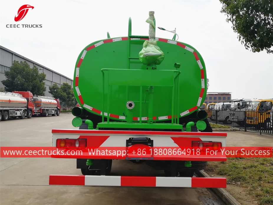 11.7 Camion irrigatore ad acqua CBM DONGFENG