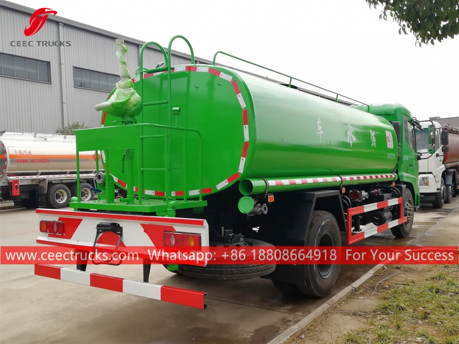 11.7 Camion irrigatore ad acqua CBM DONGFENG