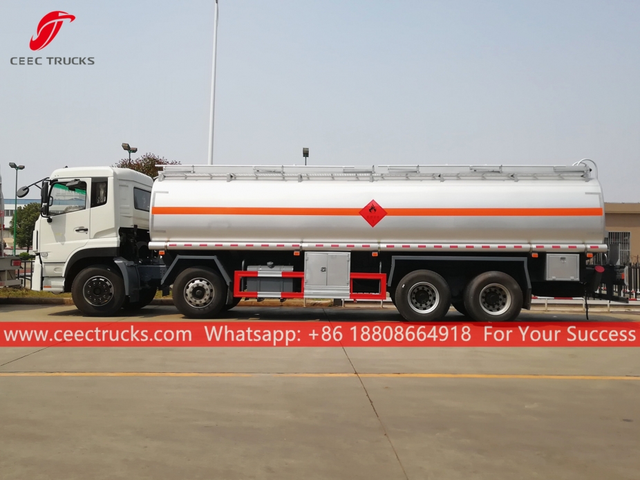 30CBM RHD Camion cisterna per carburante DONGFENG