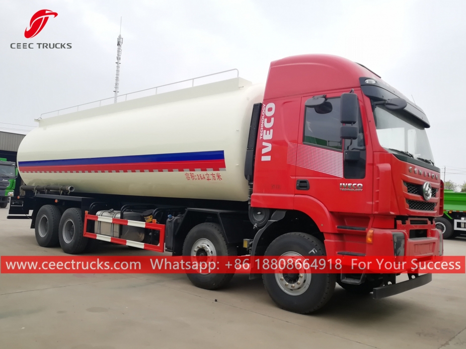 Camion trasporto polveri 8X4 IVECO