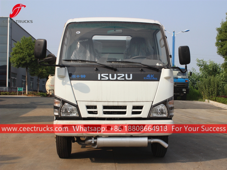 Bowser carburante ISUZU 5CBM