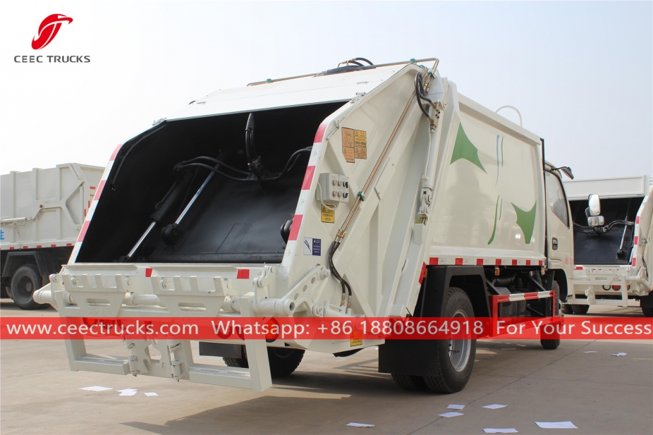 DONGFENG 5000Liters refuse compactor truck