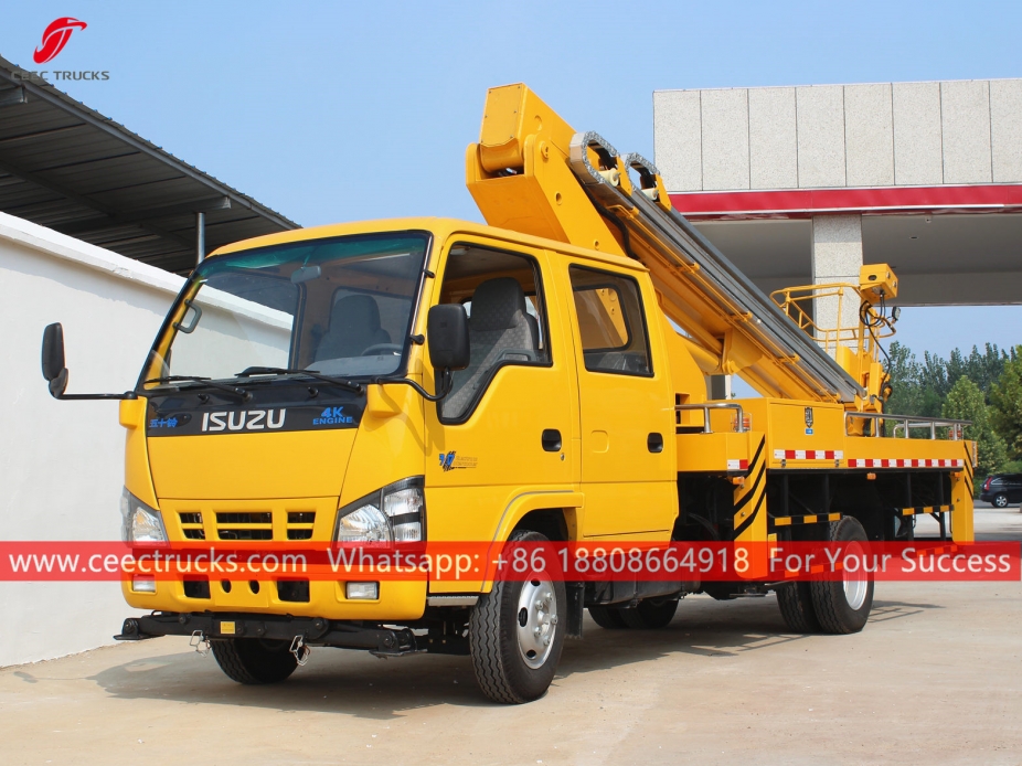 Autocarro con braccio telescopico ISUZU da 20 m