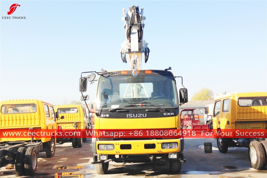 Camion con piattaforma di lavoro aerea ISUZU 6x4