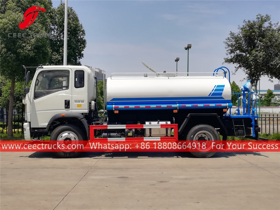 8 Camion CBM per spruzzatura d'acqua COME