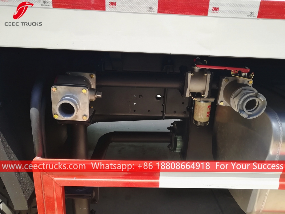 FOTON RHD Camion per spruzzatura d'acqua