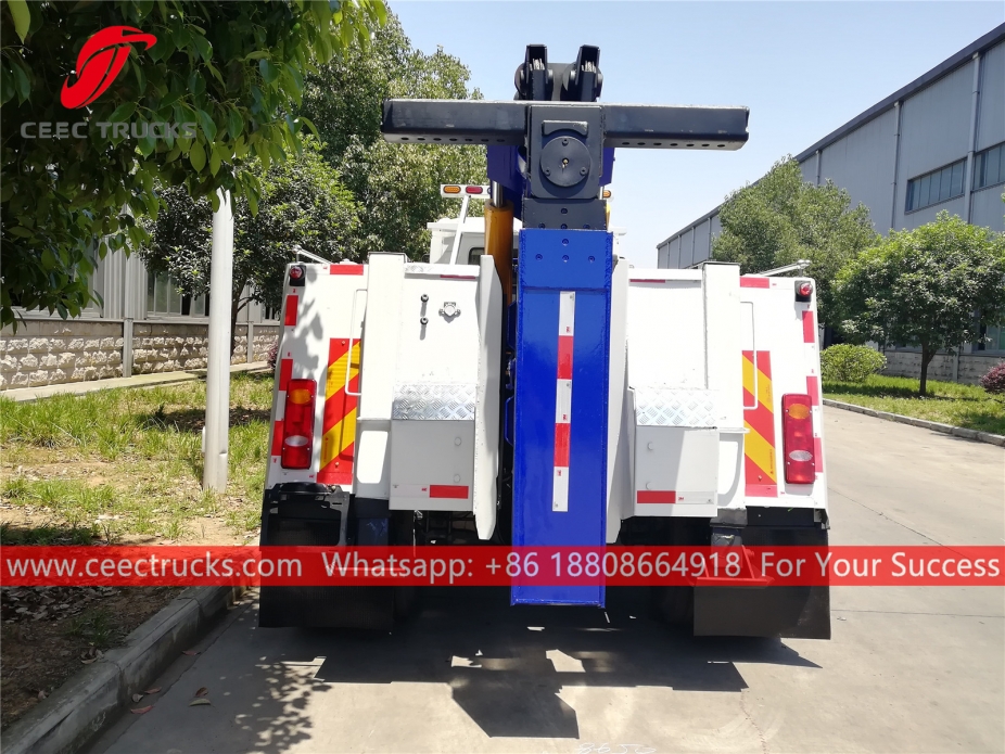 DONGFENG camion demolitore stradale