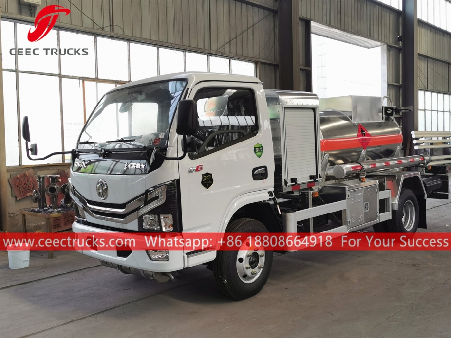 2CBM camion Bowser carburante Dongfeng