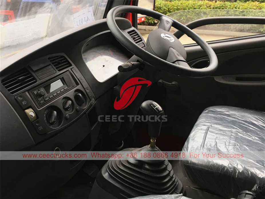 Dongfeng 4×2 RHD fire lorry