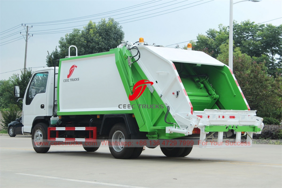 ISUZU rear loader compactor truck for export