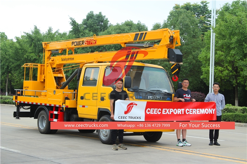 Camion con piattaforma aerea ISUZU da 18 metri