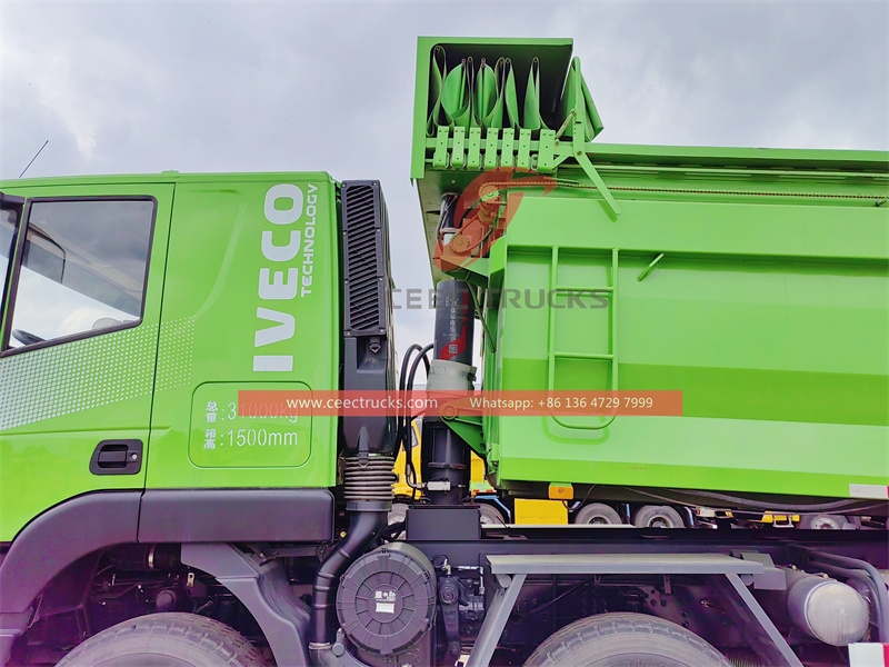 IVECO 8x4 460HP 30 Tons Tipper Dump Truck with factory direct sale