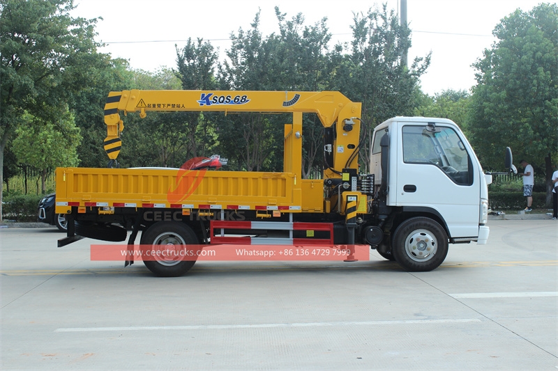 ISUZU NKR 3Tons truck mounted crane trucks with factory direct sale