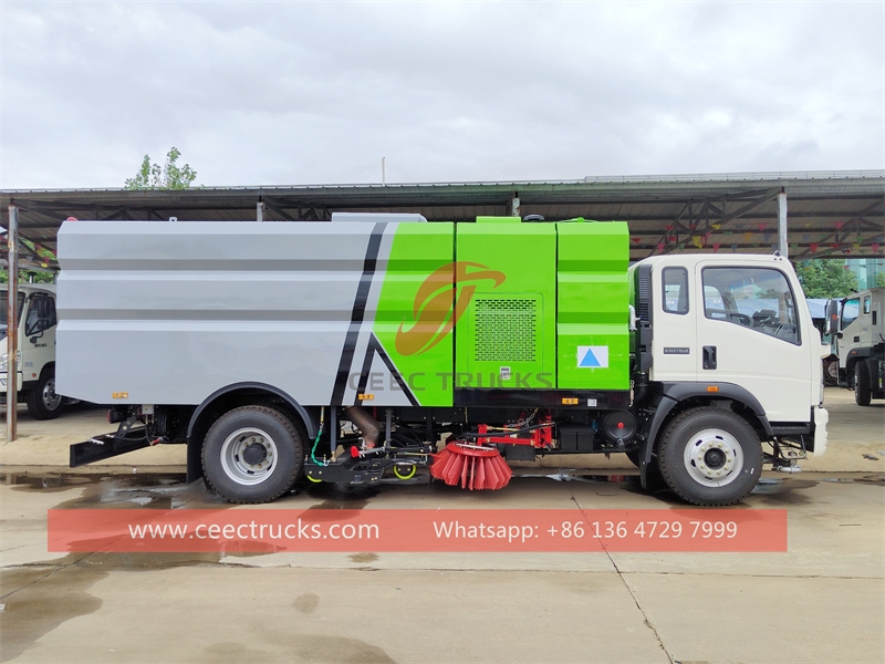 Howo RHD street road sweeping truck with factory direct sale