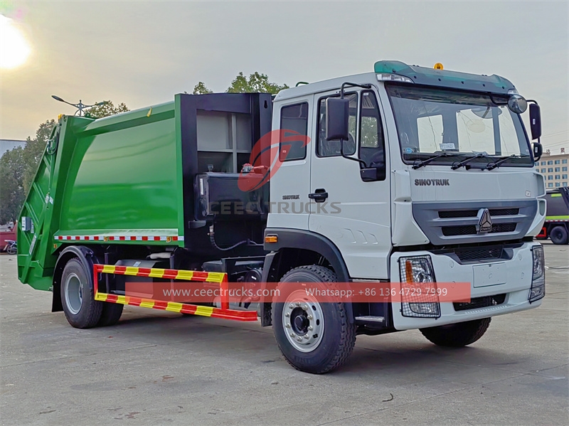 Howo mobile compactor vehicle with factory direct sale