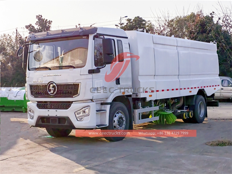 Shacman 9000L vacuum sweeping truck with factory direct sale