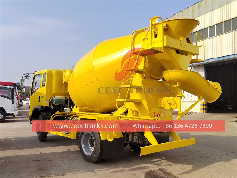 HOWO light-duty 140HP Concrete Mixer Truck for sale