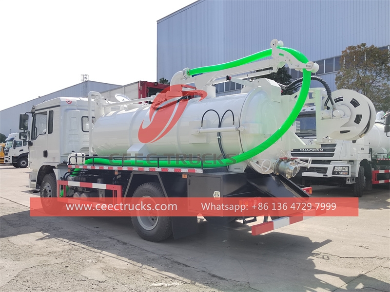 Shacman 6 wheeler vacuum sewer truck