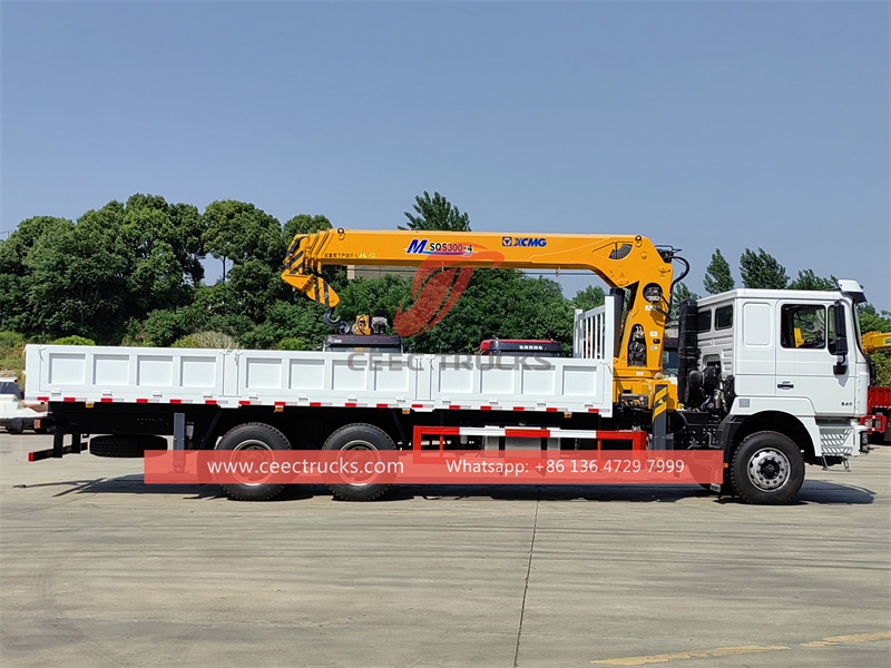 Custom-made Shacman 6×4 heavy duty cargo truck with XCMG crane