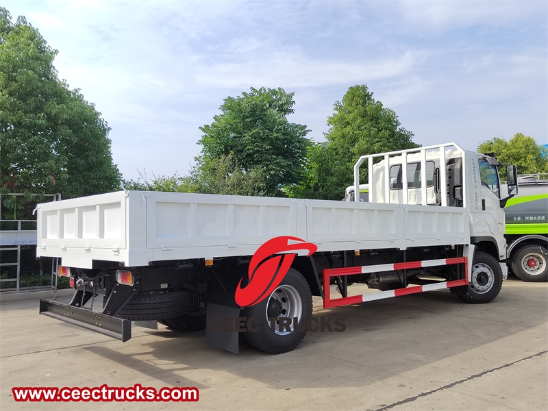 Isuzu Giga VC66 15 Ton lorry cargo truck