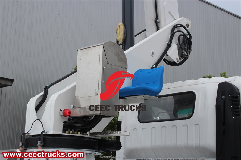 Single Man Basket Manlifter Truck Isuzu