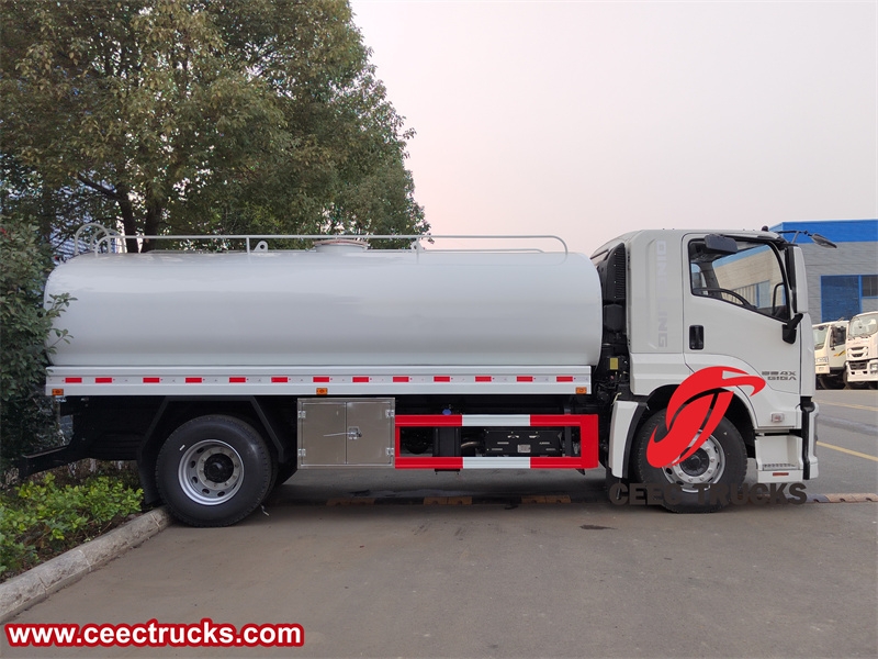 Isuzu GIGA 4x2 12000L drinking water transport truck