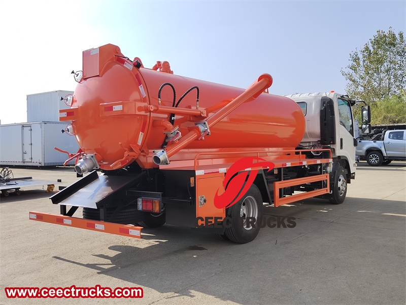 Isuzu Latest 8ton sewage suction tank truck