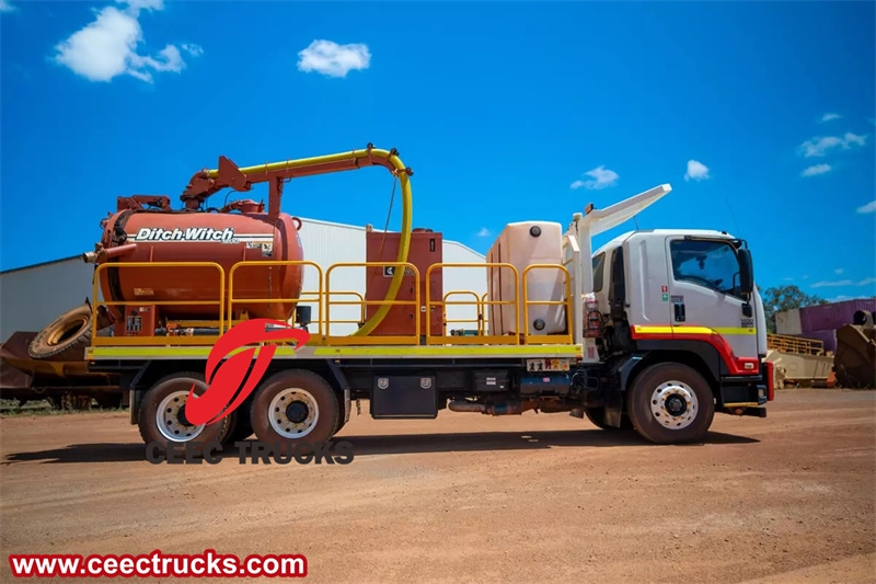 Isuzu 15,000 liters gully sucker truck