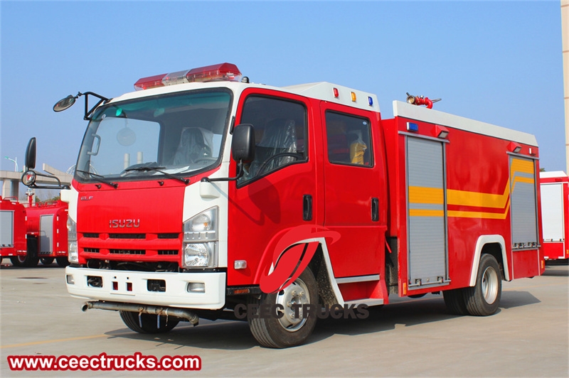 Isuzu 700P water fire fighting truck