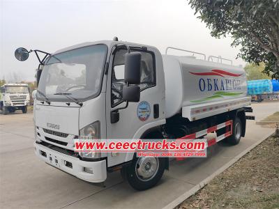 Russia Isuzu water hauling tanker truck