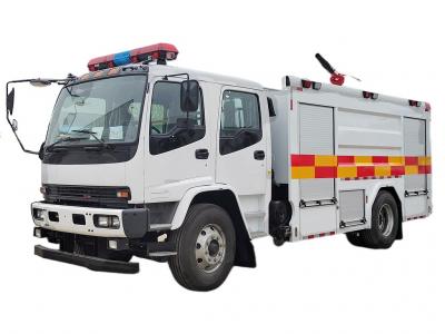 Isuzu 300HP heavy duty apparatus fire truck