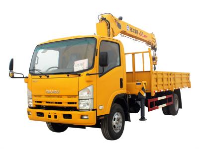 Isuzu mobile truck with 6.3 tons telescopic crane
