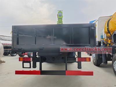 Sinotruk HOWO Truck with 8tons Crane