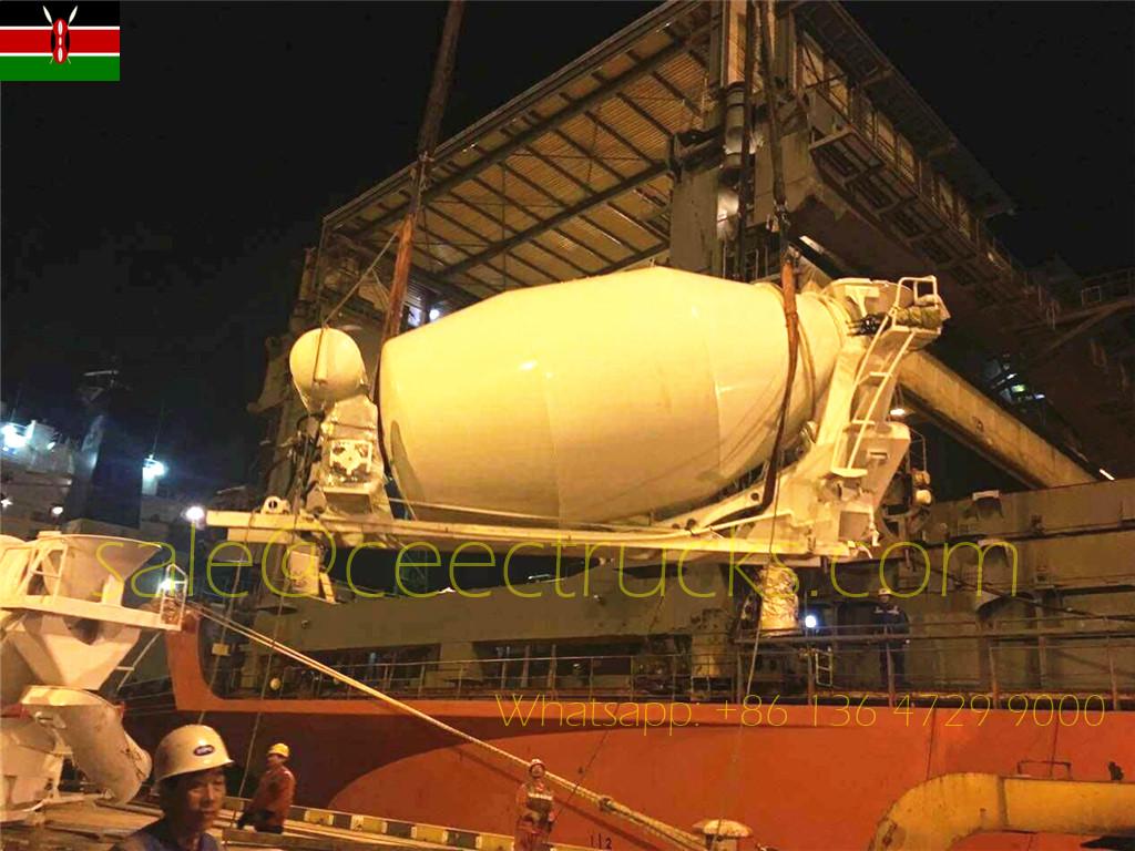 La società Kenya CIVICON acquista la carrozzeria dell'autobetoniera 8CBM dalla PECO