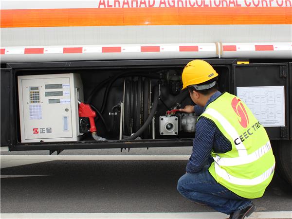 Guida CEEC - Manuale operativo del camion distributore di carburante ISUZU 5000 L